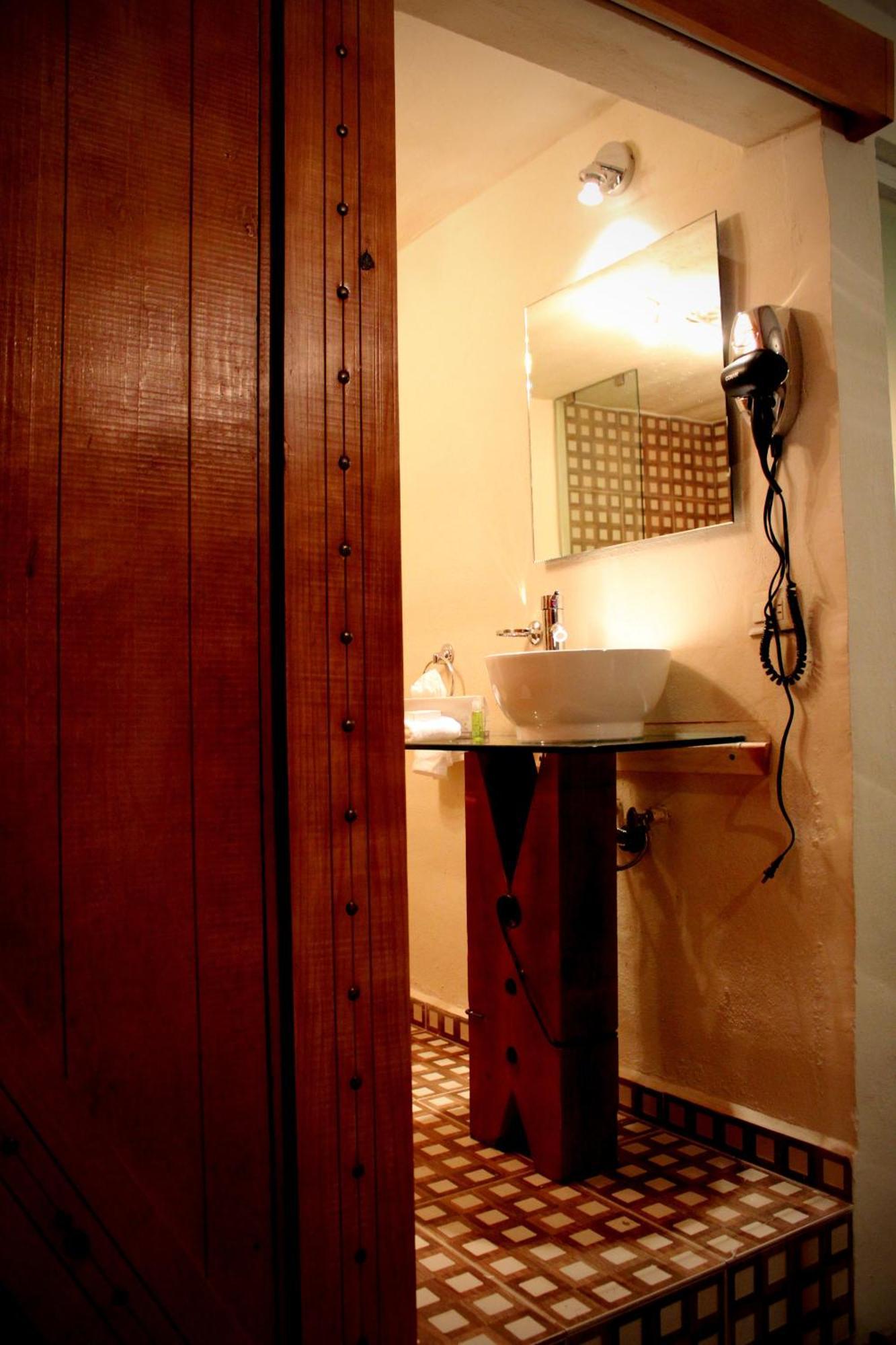 Hotel Damiana Boutique Queretaro Phòng bức ảnh