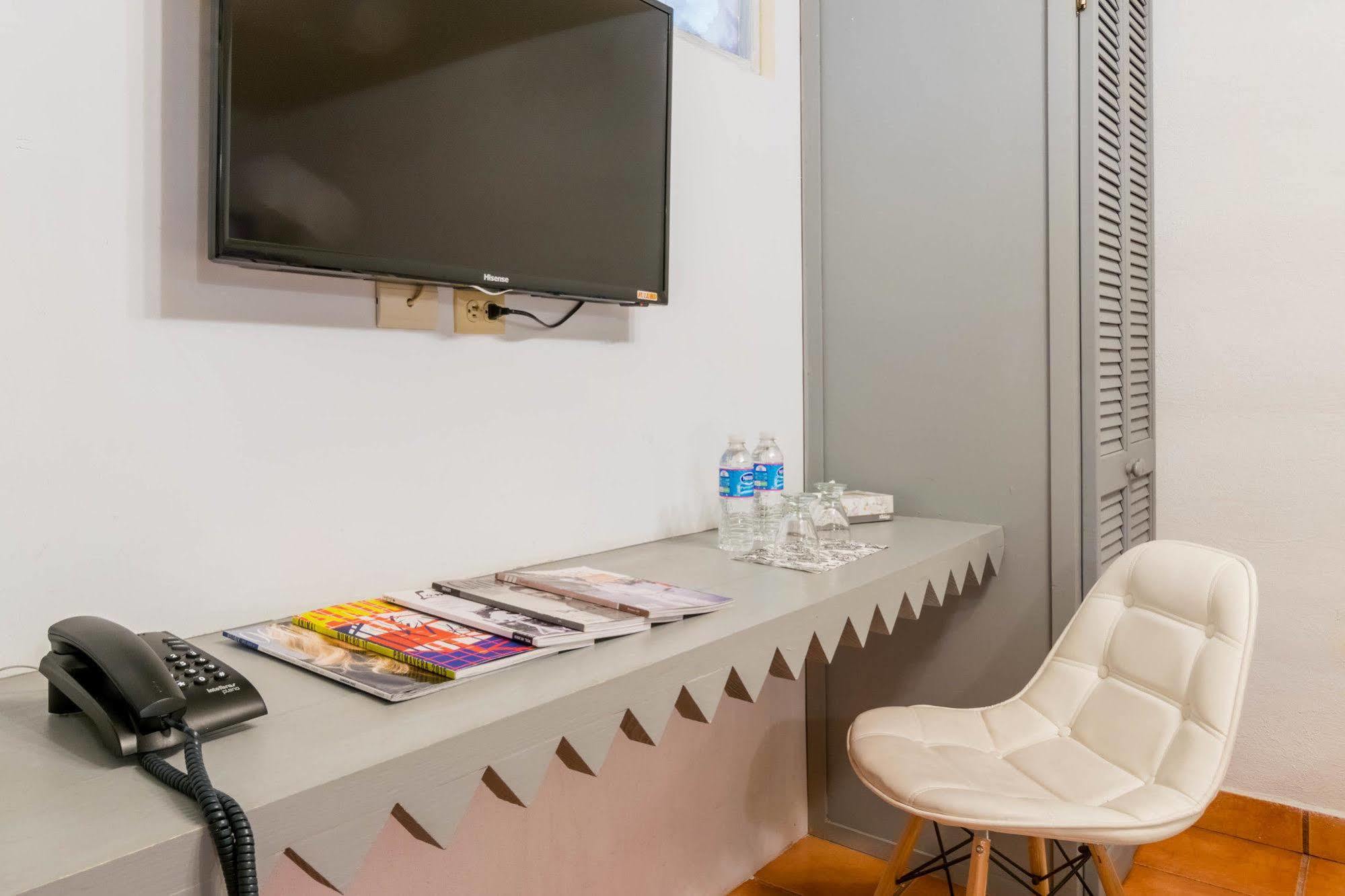 Hotel Damiana Boutique Queretaro Ngoại thất bức ảnh